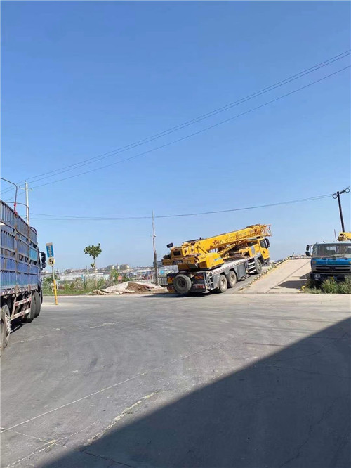 广宗县25吨吊车的租赁价格大概是多少？